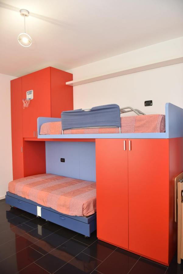 Design & Comfort A Romano Di L. رومانو دي لومبارديا المظهر الخارجي الصورة